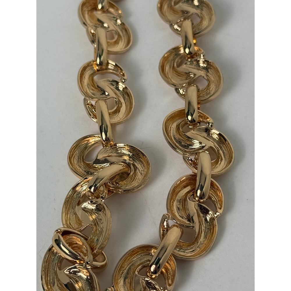 Mango MNG Gold Tone Chunky Crescent Link Statement Necklace Adjustable 18-20 In - Picture 4 of 5